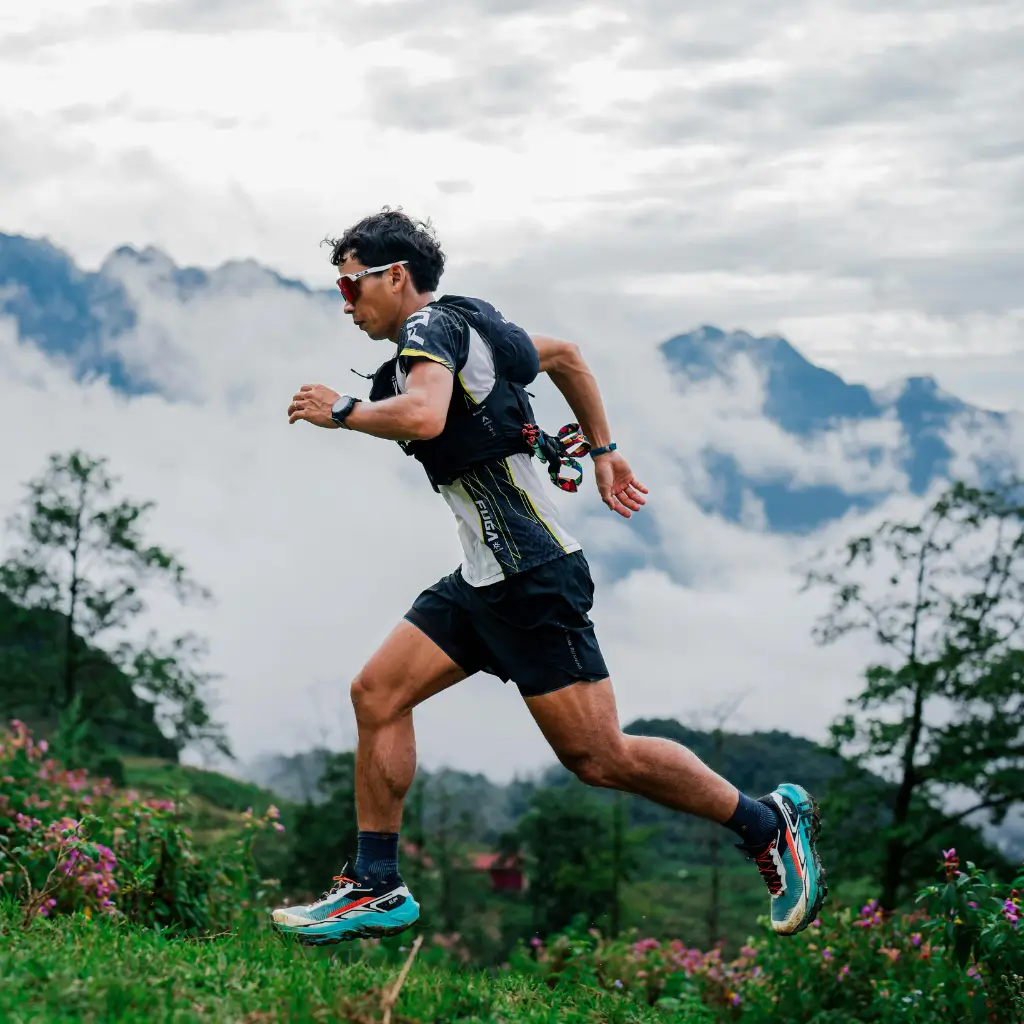 An athlete competing in the Tor Des Geants, after getting a running medical certificate from Fit Certify.